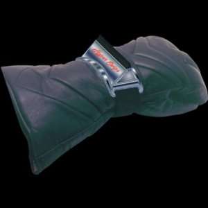    E Z Traxx Hyper Swipe Glove Mount Squeegee 1076 Automotive