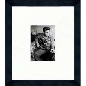 Exclusive By Pro Tour Memorabilia Elvis Presley   Millennium Series