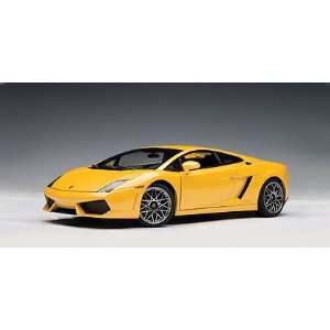  Lamborghini Gallardo LP560 4 Yellow 118 AutoArt Toys 