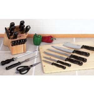   16 Pc Cutlery In Block By Slitzer&trade 16pc Cutlery Set in Wood Block