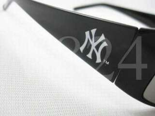 MLB New York Yankees + Free Nylon Cover Sunglasses  