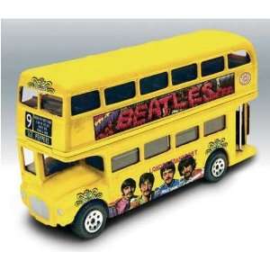   Hearts Club Band   Album Cover Die Cast Collectable   Routemaster Bus