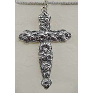  A Wonderful Flowered Cross in Sterling Silver Made in 