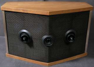 Bose 901 V Direct Reflecting Speaker System Walnut  