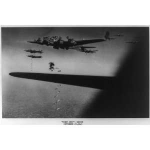   planes,air operations,flight,Meucon,Meudon,France,1943