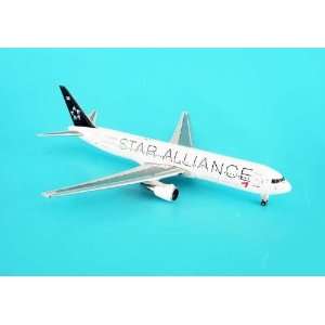   Jcwings Asiana 767 300 1/400 Star Alliance Old Livery