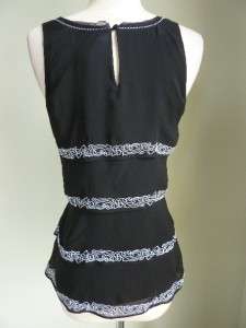 NWT WHITE HOUSE BLACK MARKET EMBROIDERED TOP S  
