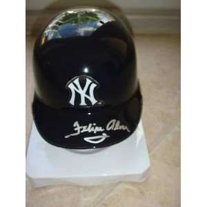 Felipe Alou New York Yankees Signed Mini Helmet W/coa   Autographed 