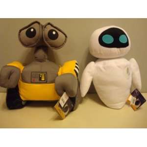 Disney Pixar Wall e Movie Exclusive Deluxe 12 Inch Plush Figures Wall 
