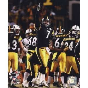 Ben Roethlisberger Celebrates Winning the 2010 AFC Championship Game 