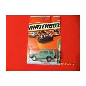    Matchbox 2010 # 81 Land Rover Discovery Green Toys & Games