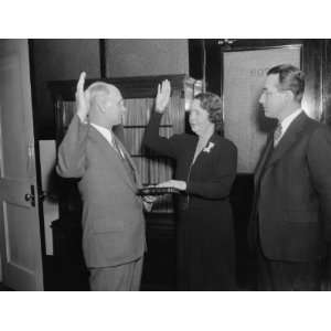   takes oath of office. Washington, D.C., Dec. 30. Mrs.
