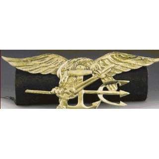    Mayer mill Brass Navy seal plq eagle w/anchor & gun