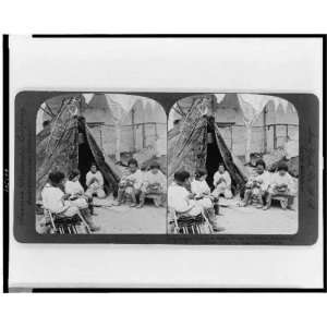  Photo A picturesque group in the Eskimo village, Worlds 