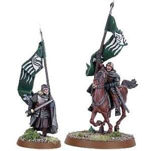   Rings Rohan Banner Bearer Foot & Mounted Blister Pack Toys & Games