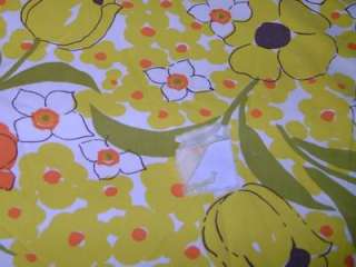 Vintage Retro Funky 70s floral MOD QUEEN flat sheet / FABRIC yellow 