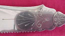 COIN Silver CAKE SAW, TWIST HANDLE, ENGRAVED SCENE  