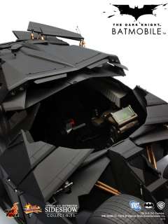 SIDESHOW HOT TOYS BATMAN BATMOBILE TUMBLER 16 FIGURE VEHICLE 16 