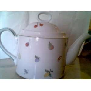  ambrosia pattern teapot by shafford 
