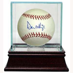  Don Mattingly signed Official MLB Baseball w/ Glass Case 