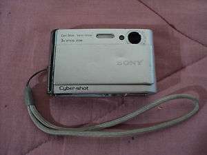 Sony Cyber shot DSC T70 8.1 MP Digital Camera   Silver AS IS 