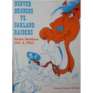  Denver Broncos Vs Oakland Raiders 10/5/62 Football Program 