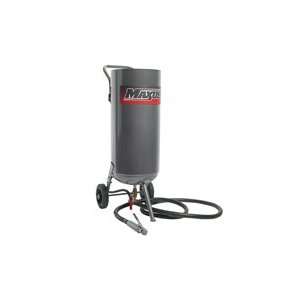 Maxus 80 Pound Pressure Feed Sand Blaster w/ Steel Hopper   MXS21002