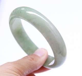   Jadeite color also may look different depends on the actual lighting