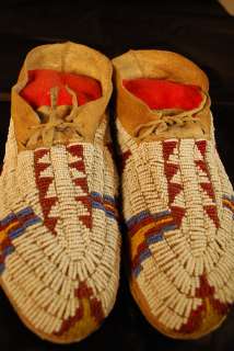   Beaded Sioux Moccasins Native American Indian moccs. 1900s  