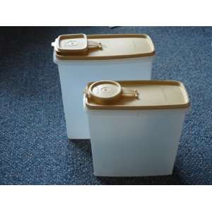   Storers x2 with Wheat Seals 13 & 20 Cup Capacities 