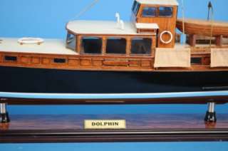 CANADIAN DOLPHIN BOAT WOODEN MODEL VINTAGE CABIN CRUISER HAND MADE NOT 