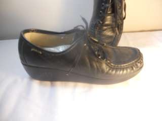 SAS Shoe Womens size 5 N Narrow Black Loafer used  