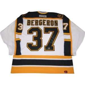  Patrice Bergeron Boston Bruins Autographed Replica Jersey 
