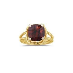  0.04 Cts Diamond & 3.85 Cts Garnet Ring in 14K Yellow Gold 