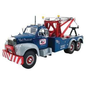  1/34 Holmes B Mack Tow Truck Toys & Games