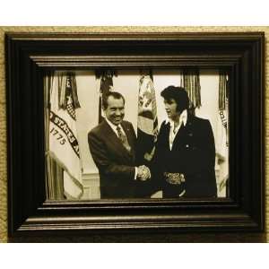  ELVIS PRESLEY with President Richard NIXON
