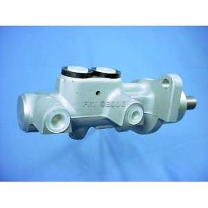  Qualitee International Parts 66 12 330 New Master Cylinder 