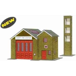    Superquick B36 Country Fire Station   Card Kit