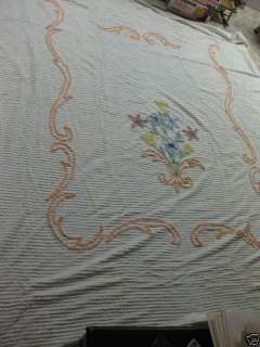 Lovely Vintage Chenille Bedspread 88 x 98 Flowers NICE  