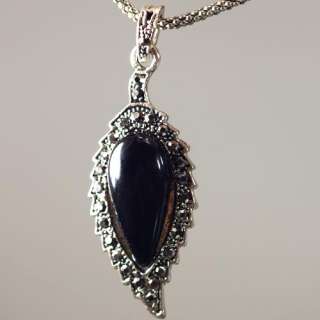   Fashion Black Leaf Design Tibet Silver Gemstone Pendant Necklace