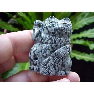   Gemqz Snowflake Obsidian Lucky Cat Right Paw  