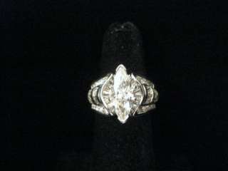   GOLD 2.5 CTTW. MARQUISE DIAMOND SOLITAIRE ENGAGEMENT RING 1.5CT CENTER
