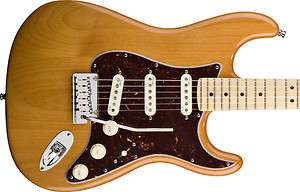 NEW Fender American Deluxe Stratocaster   Amber   Maple Fretboard 
