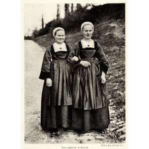   Peasant Women Fashion Dress   Original Halftone Print