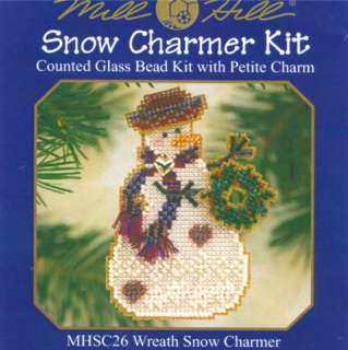 Wreath Snow Charmer Beaded Christmas Ornament Kit Mill Hill 2001 