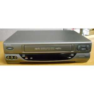    Sanyo VWM 662 Video Cassette Recorder Player VCR Electronics