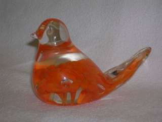 ST. CLAIR ART GLASS BIRD PAPERWEIGHT SIGNED BOB & MAUDE 1982 VINTAGE 