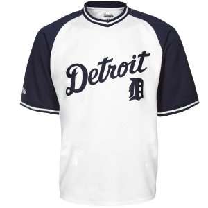  Stitches Detroit Tigers Mesh Pullover V neck Jersey 