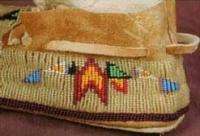 Vintage 1980s Shoshone Indian Hand Beaded Ladies Leather Moccasins 