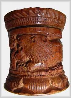 Kleine Holz Dose,ELEFANT LÖWE,fester Schraubdeckel  Indien 